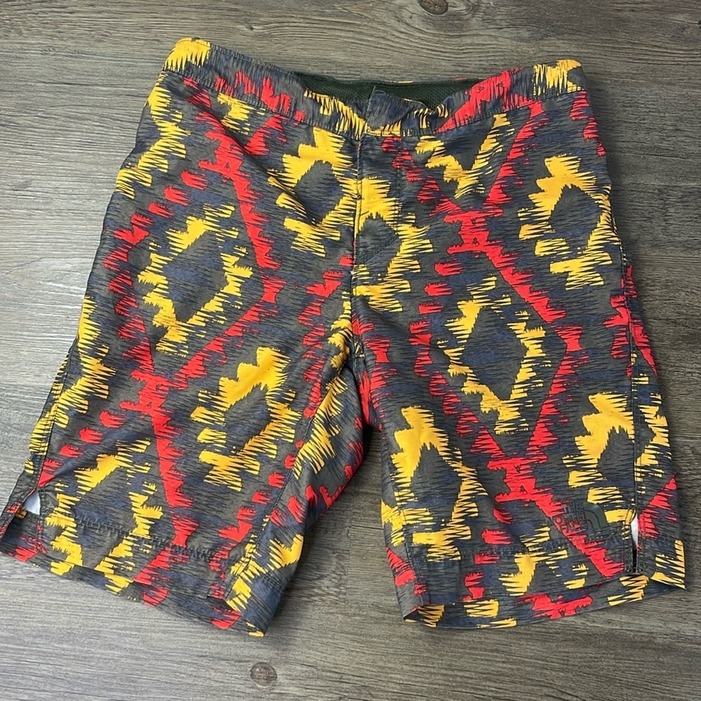The North Face Board Shorts Swim Trunks Boys L (14-16)  Geo Pattern Red Yellow